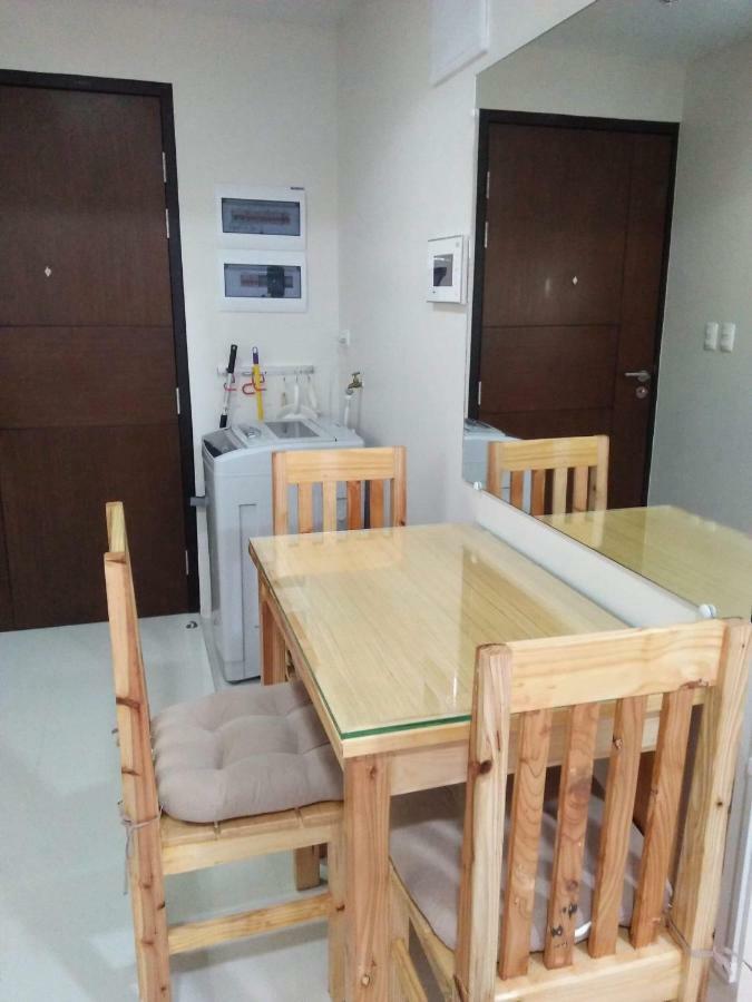 Apartamento 101 Newport Boulevard C1 Manila Exterior foto