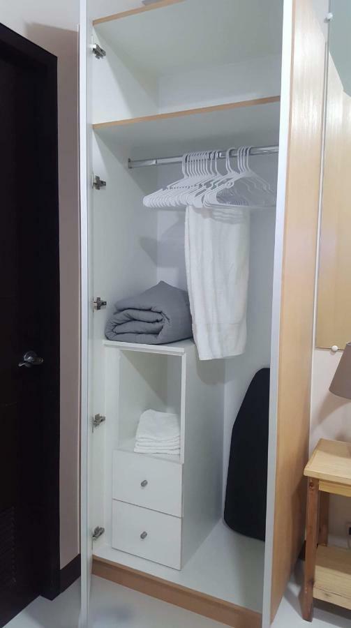 Apartamento 101 Newport Boulevard C1 Manila Exterior foto